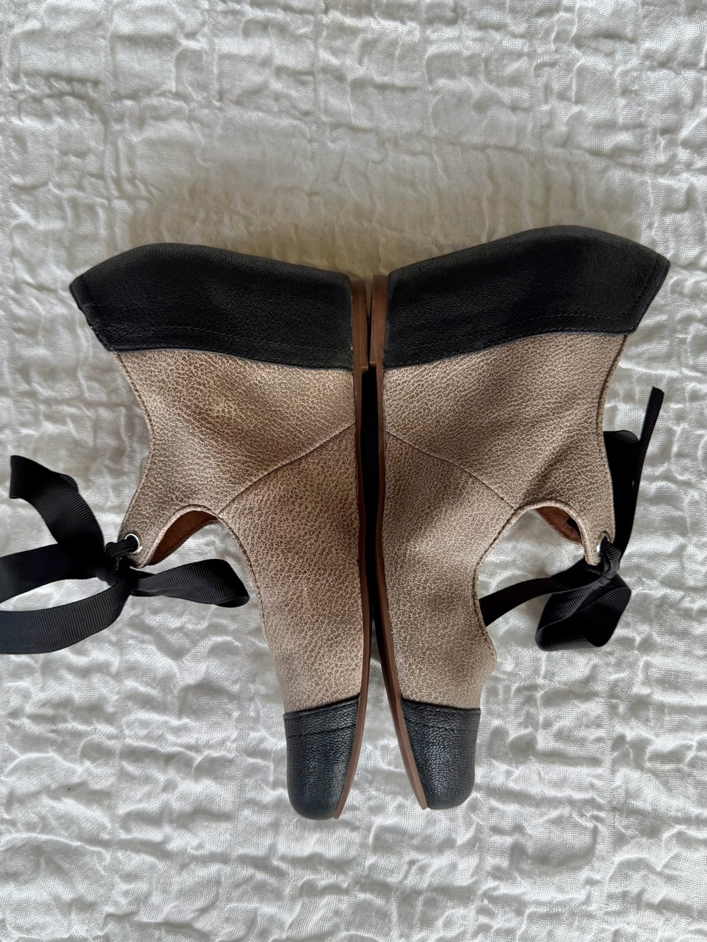 Jeffrey Campbell x Vintage Havana Ynez Two Tone Bow Pump Size 8.5 - Picture 4 of 8
